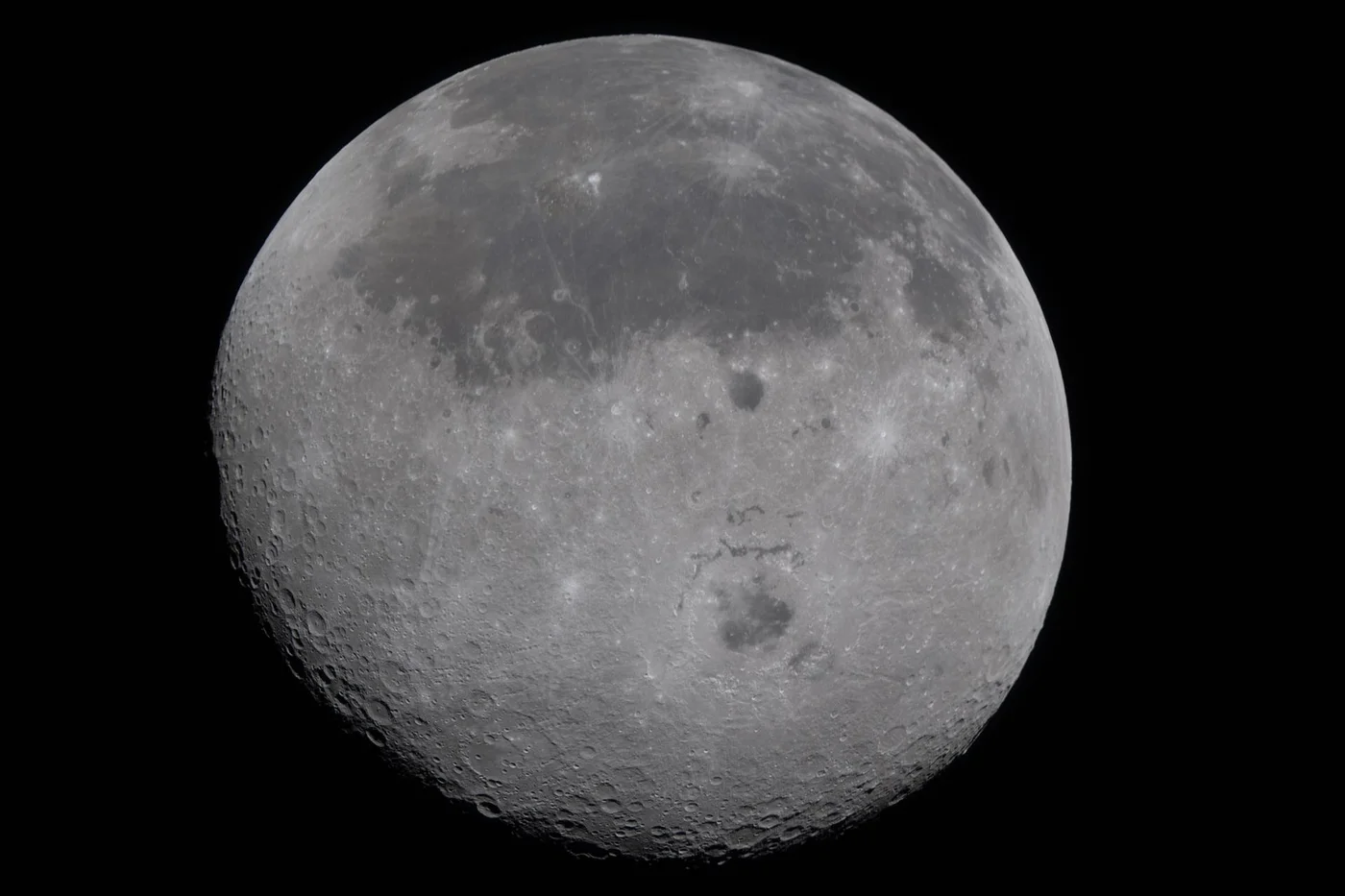 Artemis II: Un hito histórico en la exploración lunar y un tributo emocionante